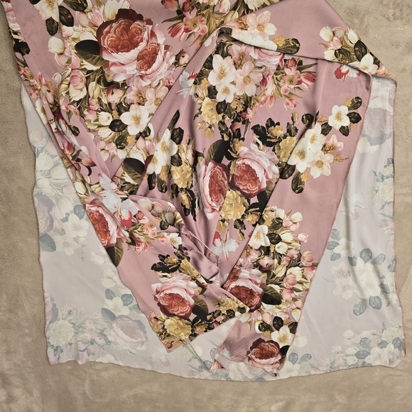 La Selva Women's Silk Floral  Maxi Dress  Slit Sides Strapy Sleeve Lightweight S - Picture 9 of 14